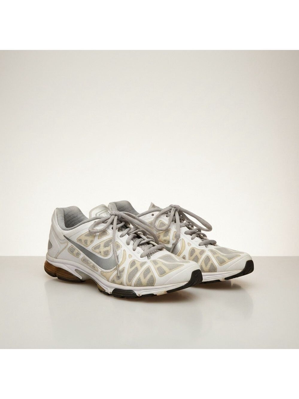 Nike Air Max+ 2011 Running Shoes in Silver/Metallic 7Y, Womens 8.5